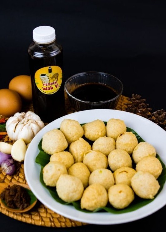 Pempek Adaan