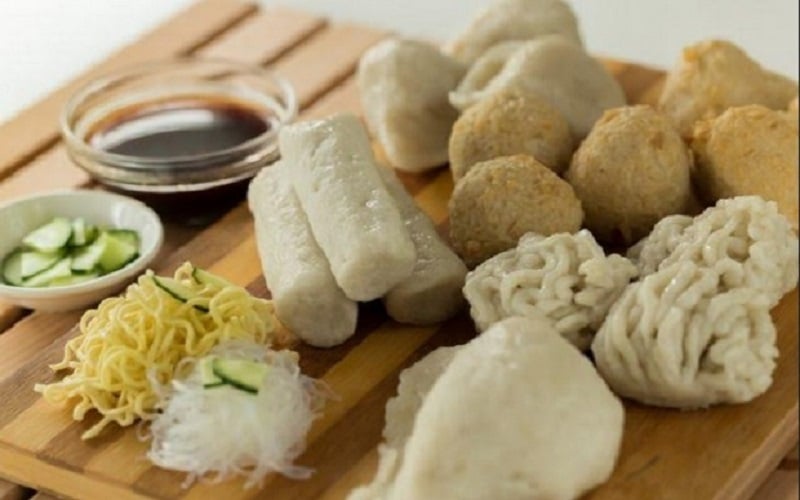 Pempek Kapal Selam